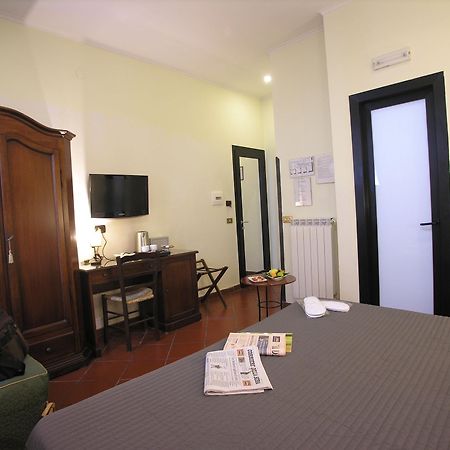 Hotel Toledo Napoli Esterno foto