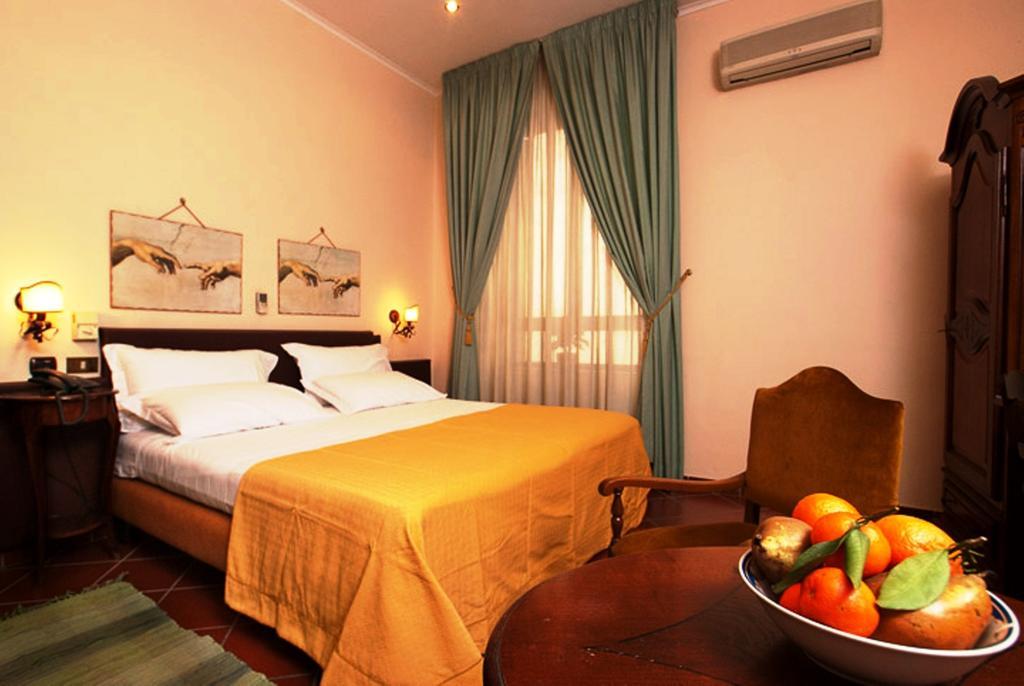 Hotel Toledo Napoli Esterno foto