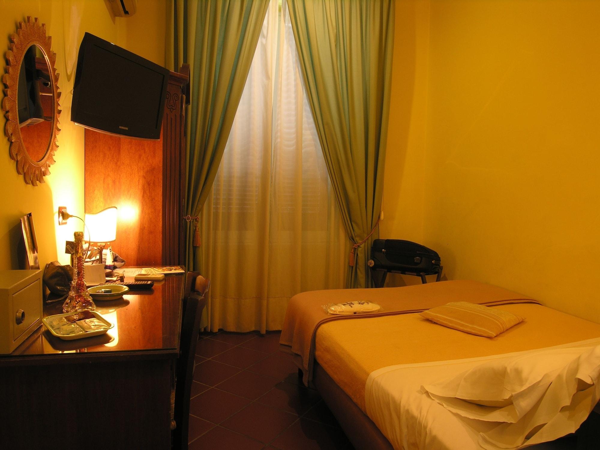Hotel Toledo Napoli Esterno foto