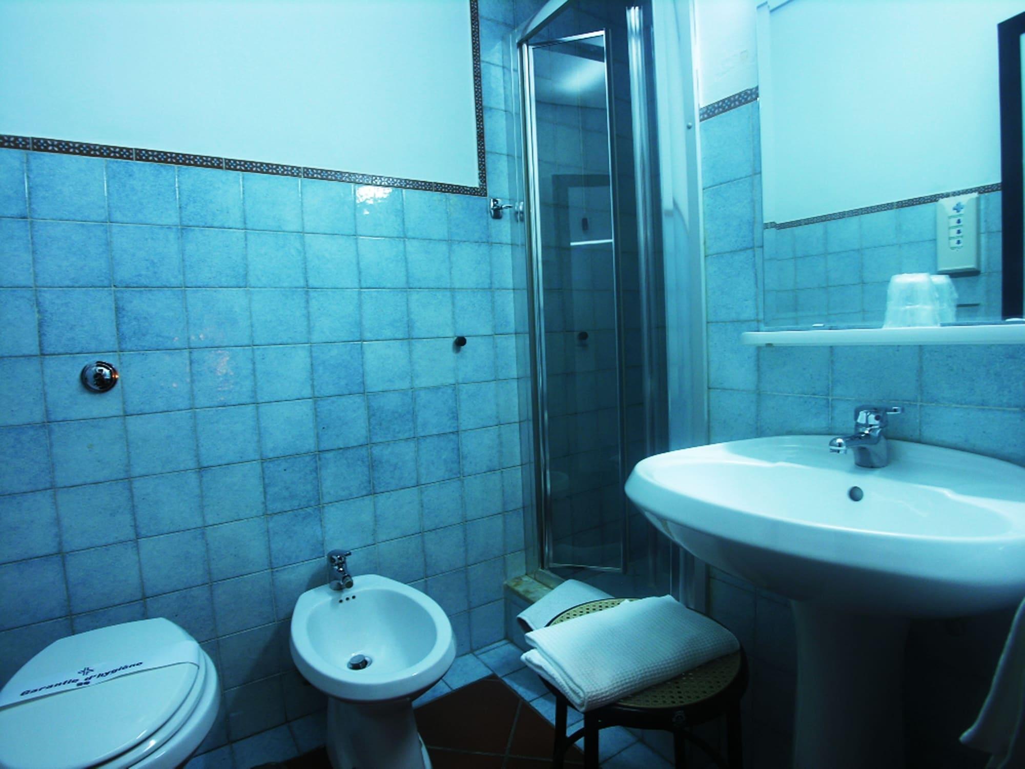 Hotel Toledo Napoli Esterno foto