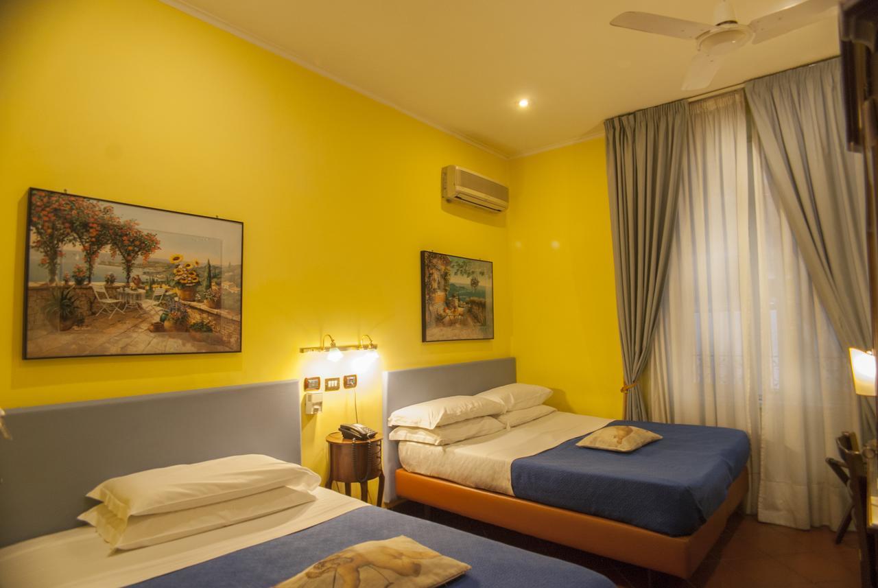 Hotel Toledo Napoli Esterno foto