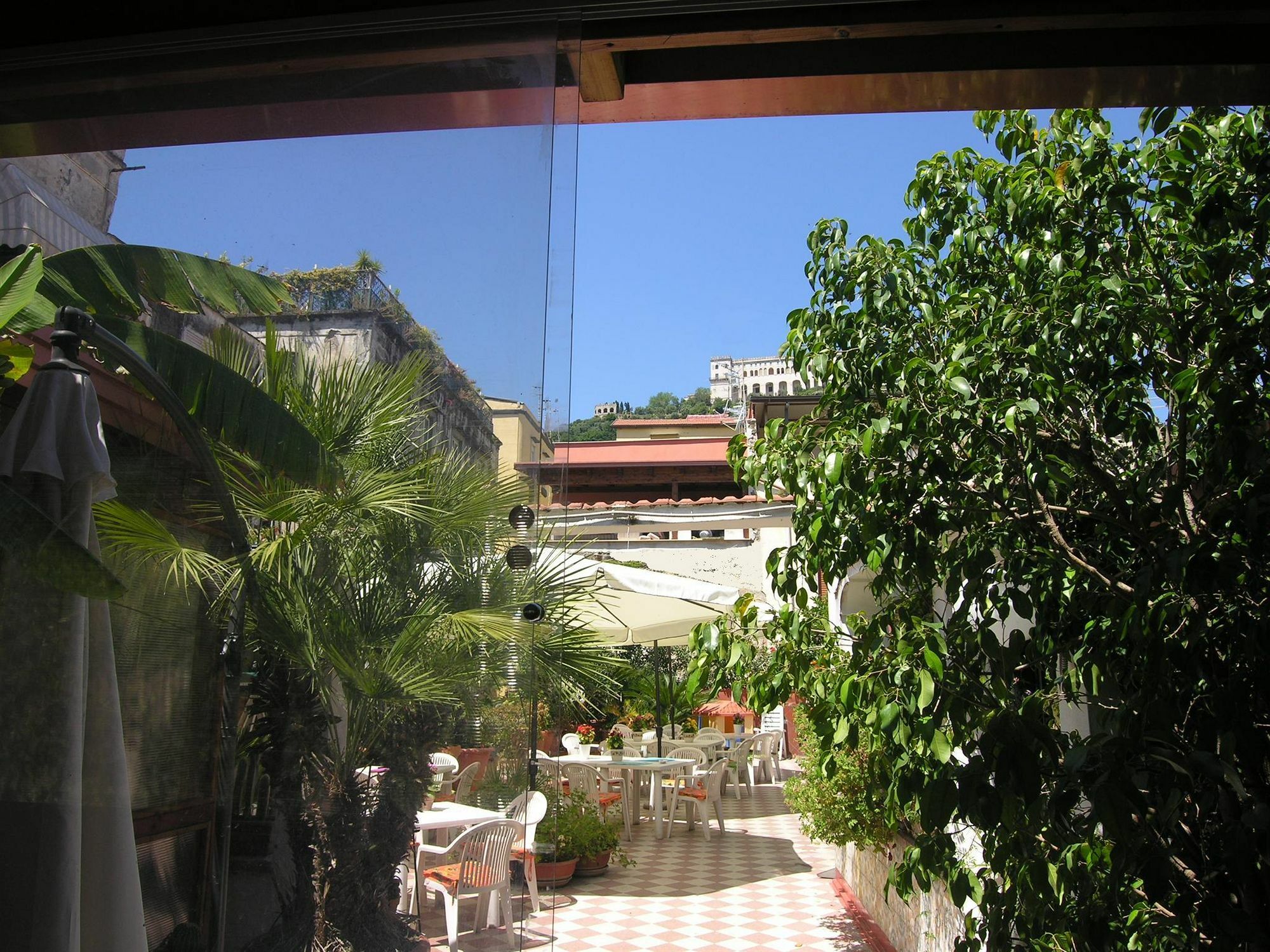 Hotel Toledo Napoli Esterno foto